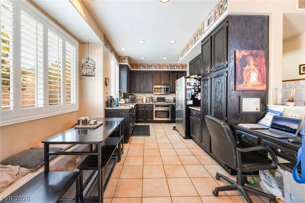 8185 Bonaventure, Las Vegas, NV 89147