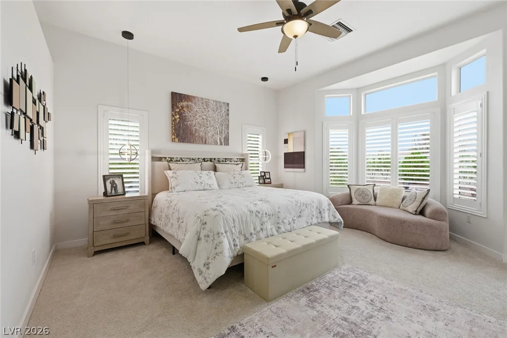 10001 Cresent Creek, Las Vegas, NV 89134