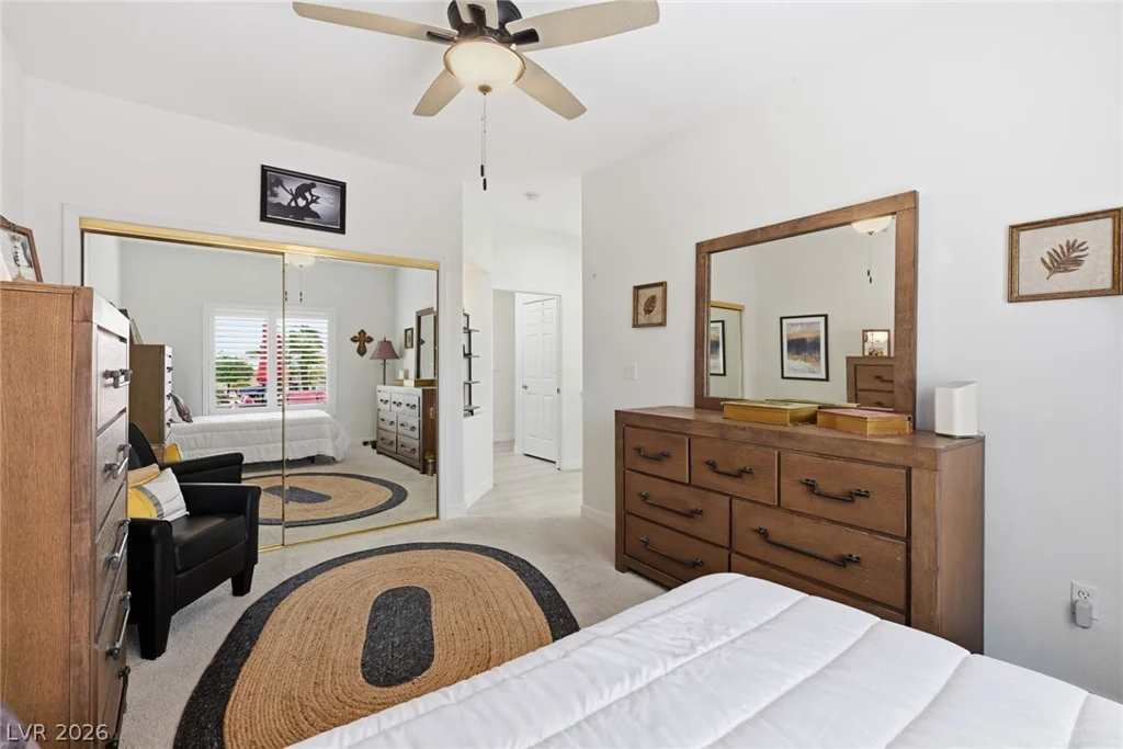 10001 Cresent Creek, Las Vegas, NV 89134