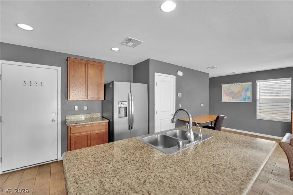 3674 Via Sonja, Las Vegas, NV 89115