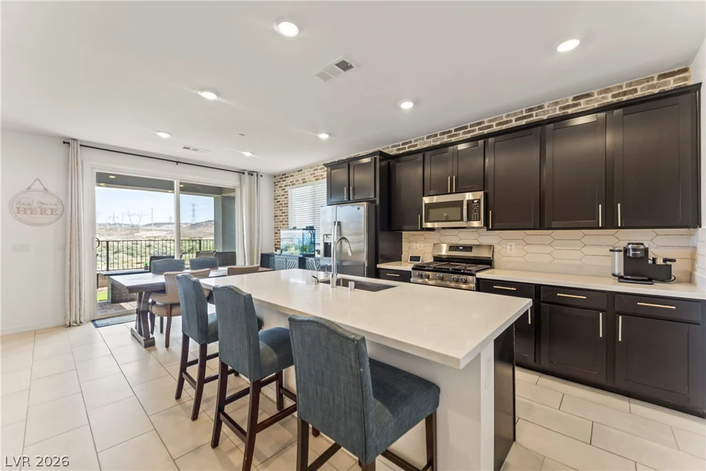 1043 Strada Mazoni, Henderson, NV 89011