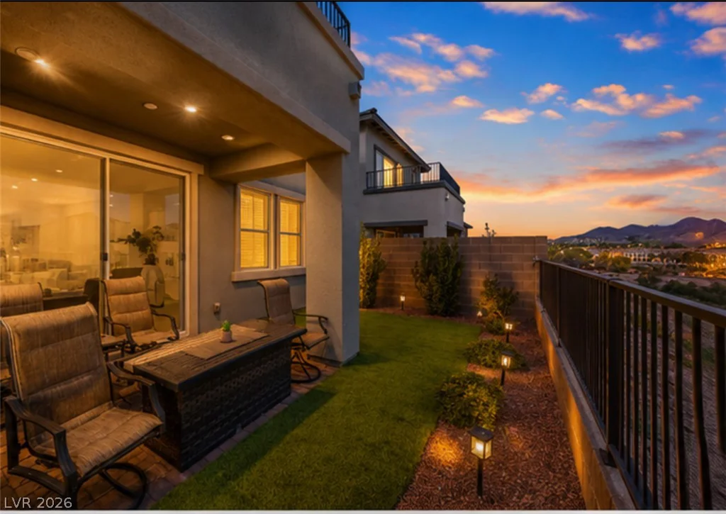 1043 Strada Mazoni, Henderson, NV 89011