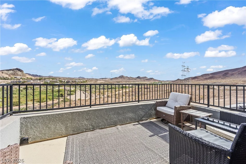 1043 Strada Mazoni, Henderson, NV 89011