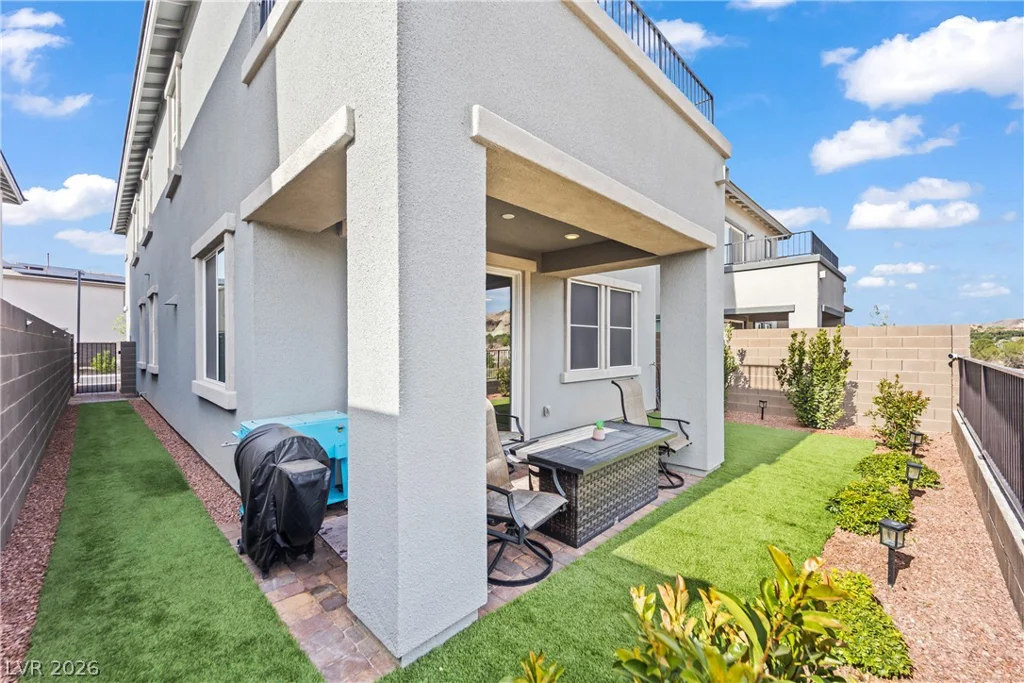 1043 Strada Mazoni, Henderson, NV 89011