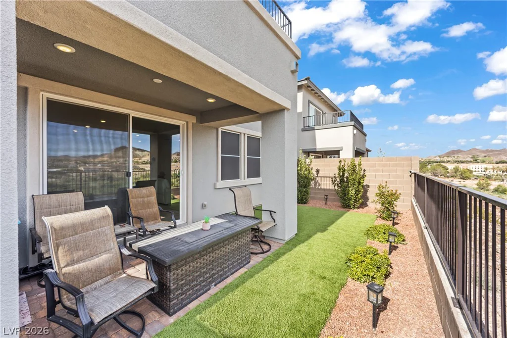 1043 Strada Mazoni, Henderson, NV 89011
