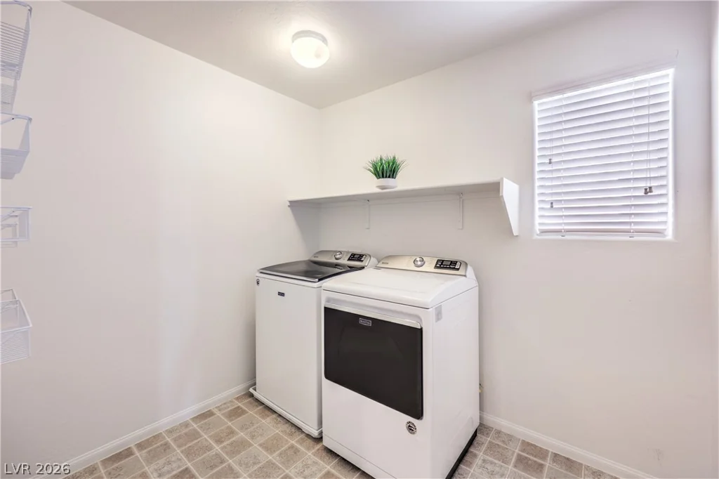 10866 Buzzards Bay, Las Vegas, NV 89179