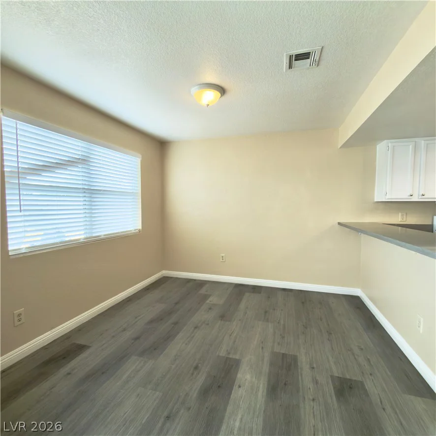 6250 Flamingo, Las Vegas, NV 89103