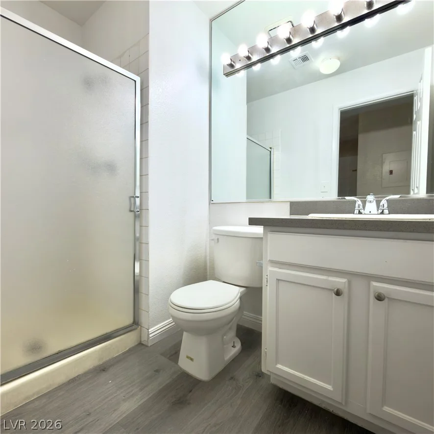 6250 Flamingo, Las Vegas, NV 89103