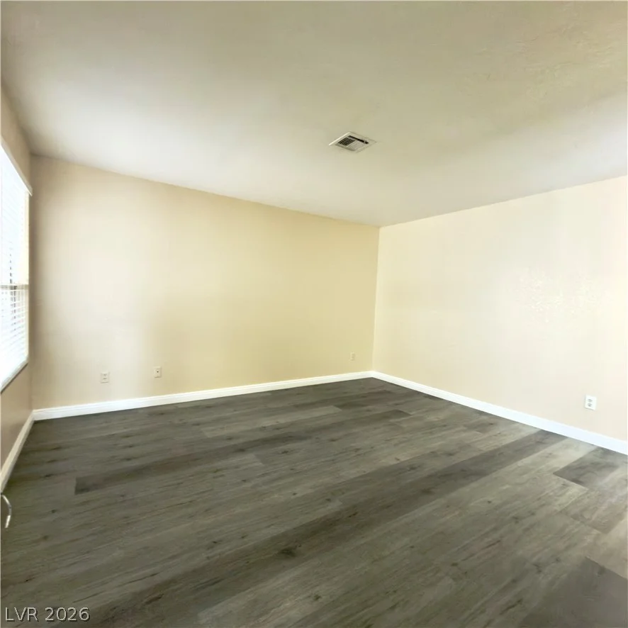 6250 Flamingo, Las Vegas, NV 89103