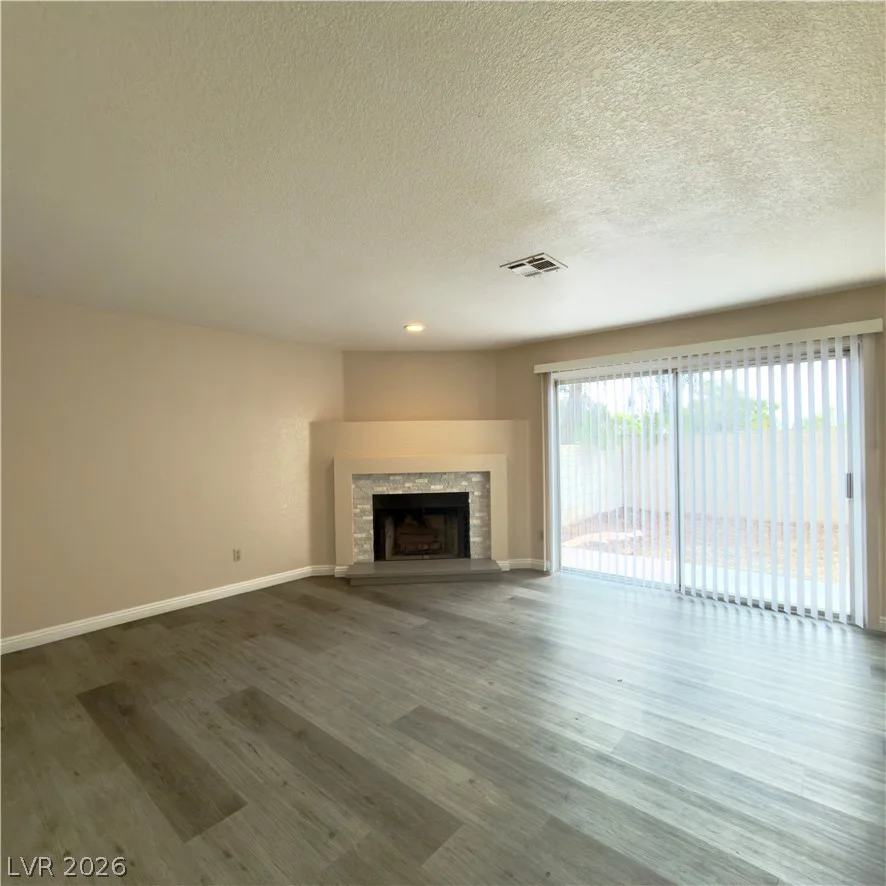6250 Flamingo, Las Vegas, NV 89103