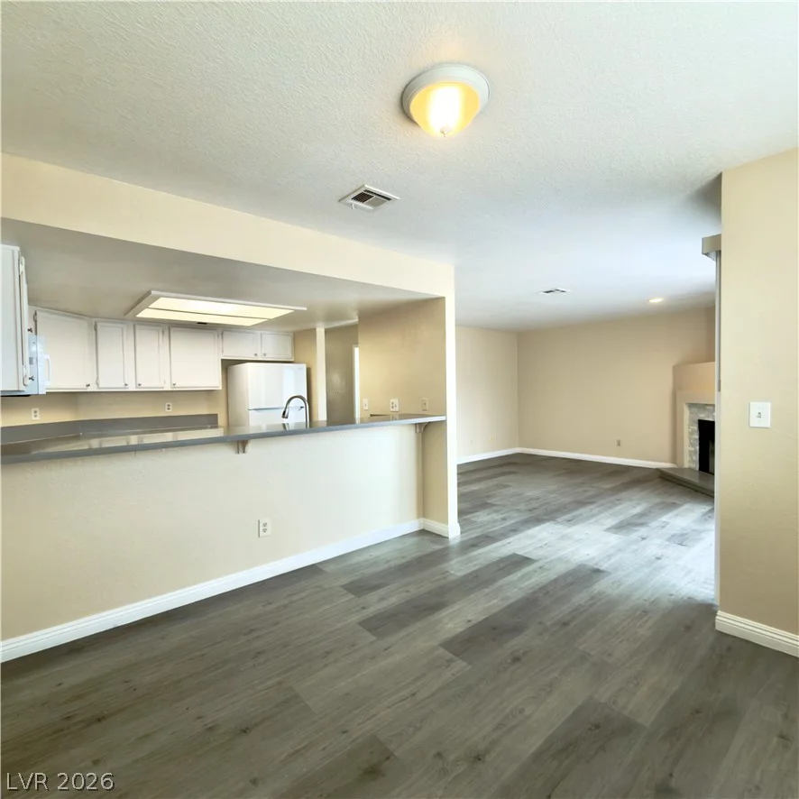 6250 Flamingo, Las Vegas, NV 89103