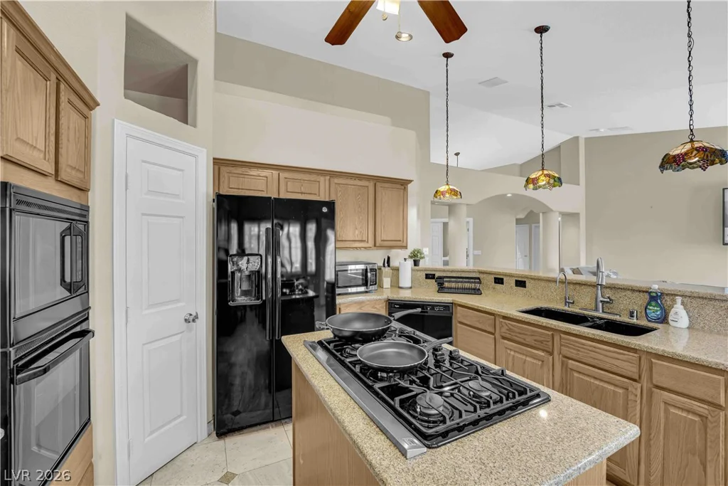 6003 Lone Creek, Las Vegas, NV 89103