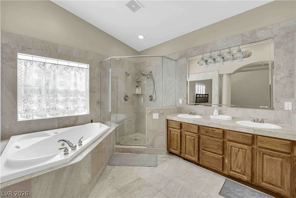 6003 Lone Creek, Las Vegas, NV 89103