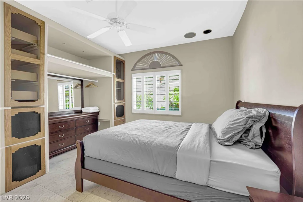 6003 Lone Creek, Las Vegas, NV 89103