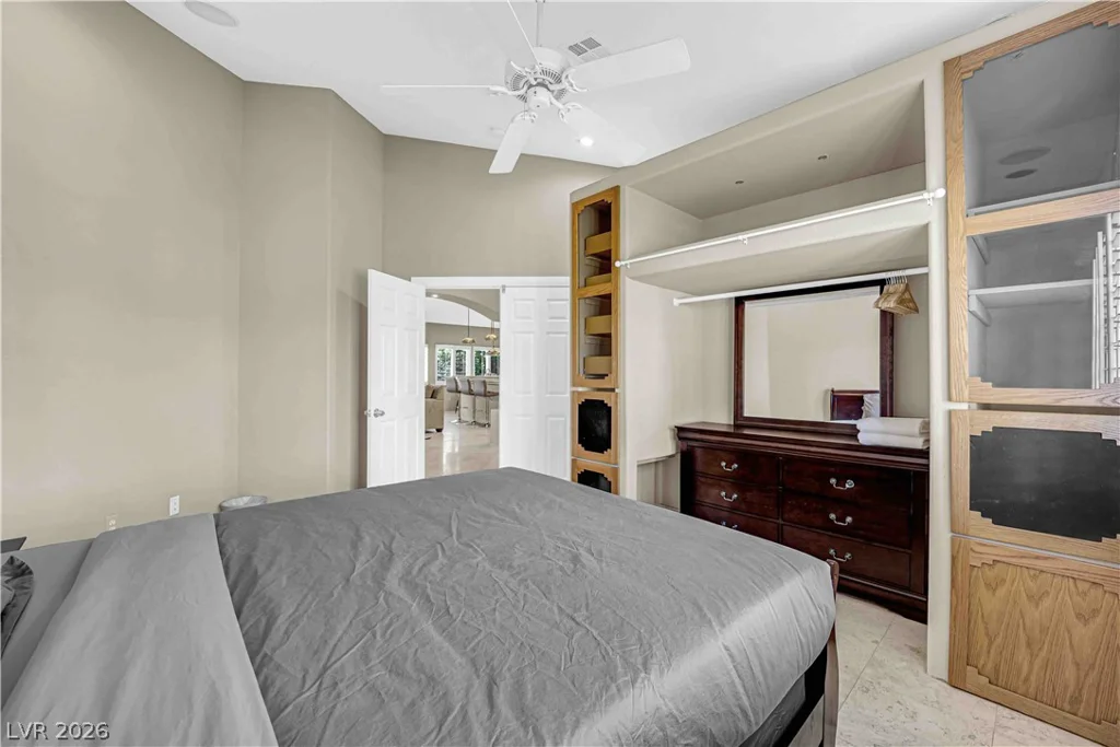 6003 Lone Creek, Las Vegas, NV 89103
