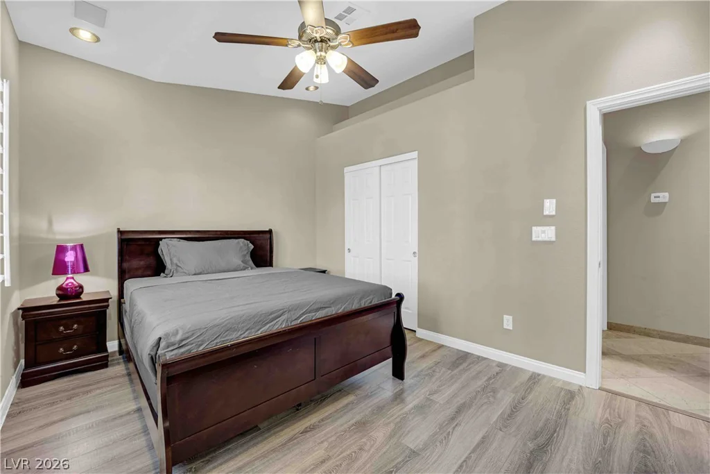 6003 Lone Creek, Las Vegas, NV 89103