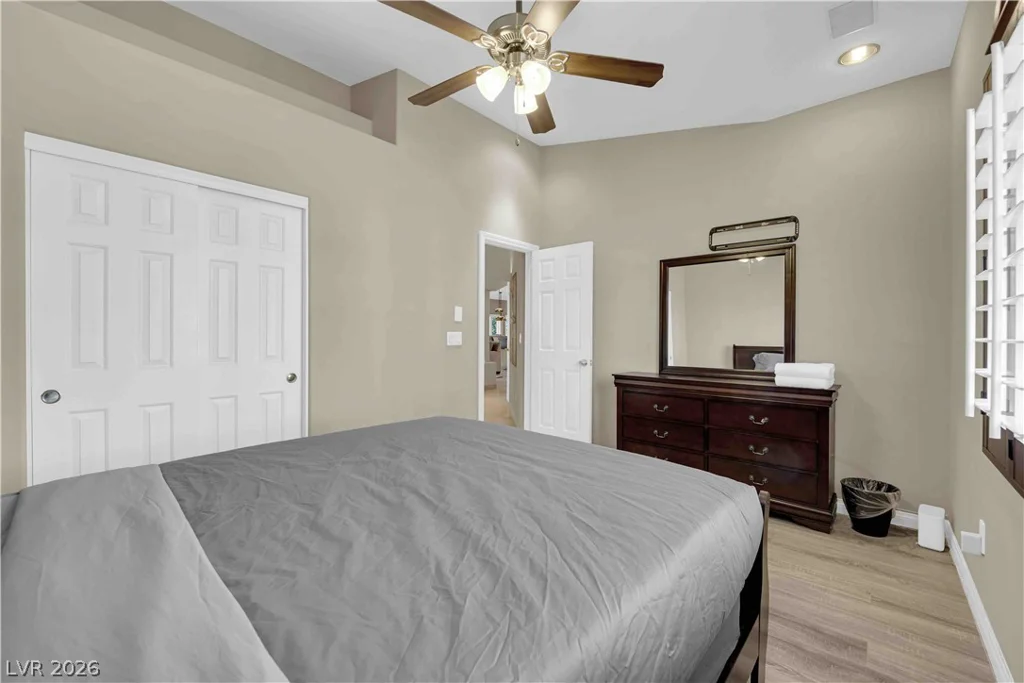 6003 Lone Creek, Las Vegas, NV 89103