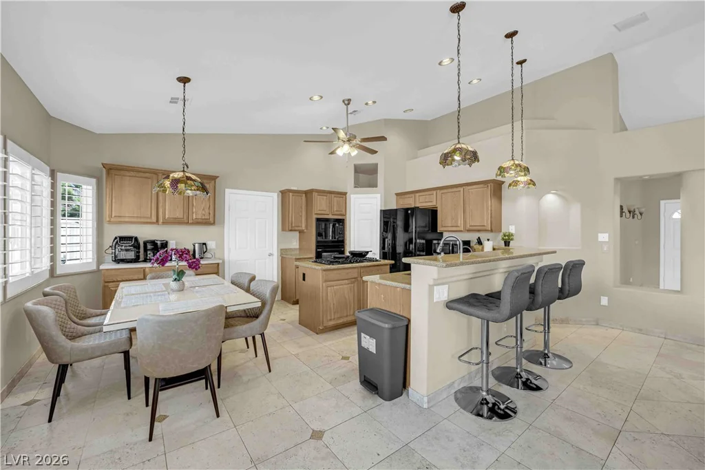 6003 Lone Creek, Las Vegas, NV 89103