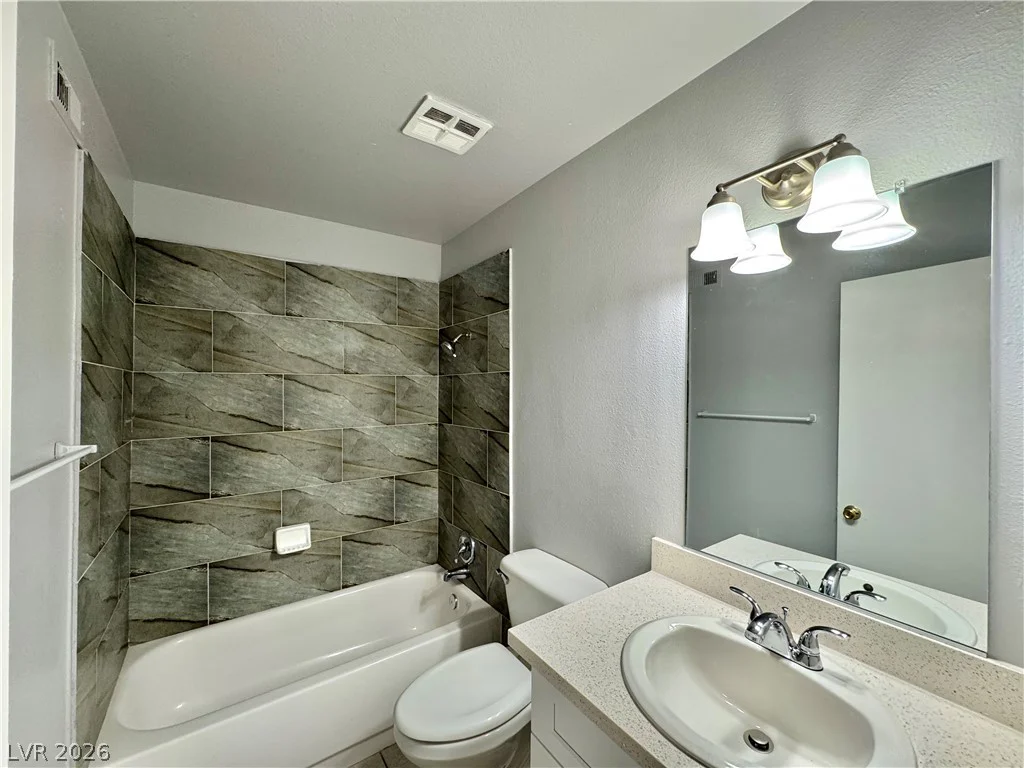 7121 Pleasant View, Las Vegas, NV 89147