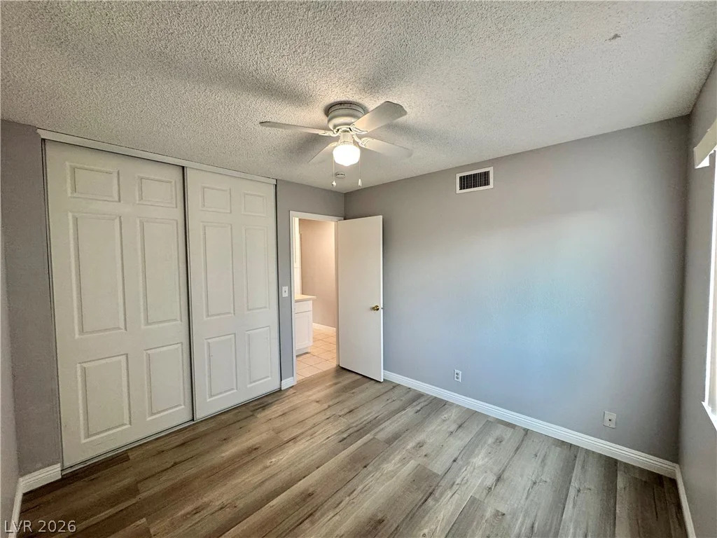 7121 Pleasant View, Las Vegas, NV 89147