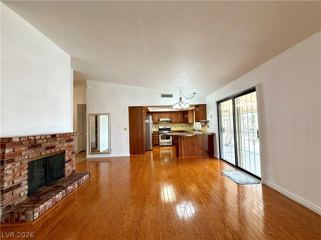 6593 Costa Brava, Las Vegas, NV 89146