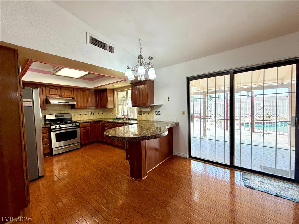 6593 Costa Brava, Las Vegas, NV 89146