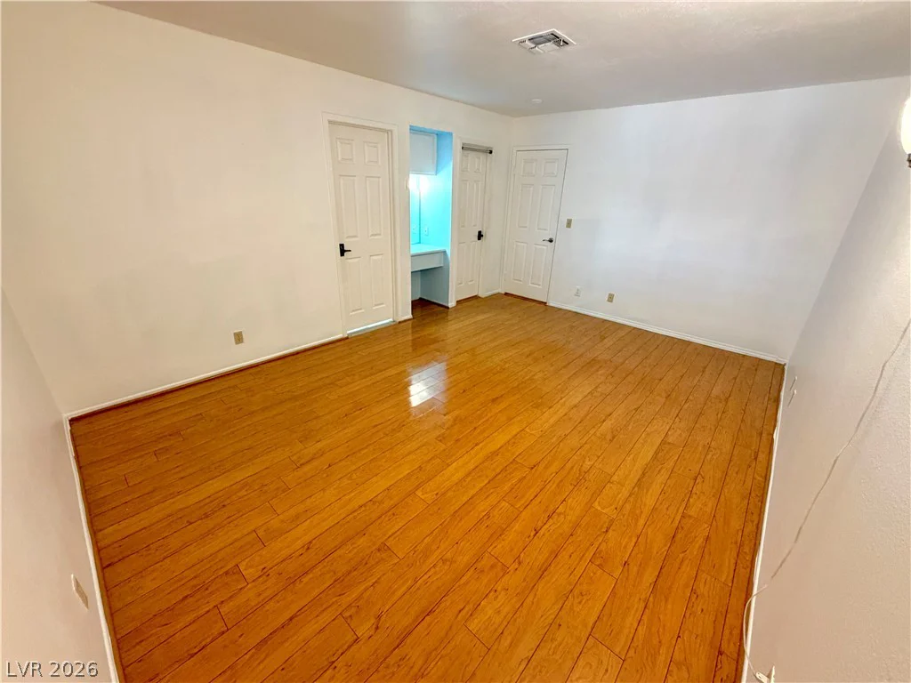 6593 Costa Brava, Las Vegas, NV 89146