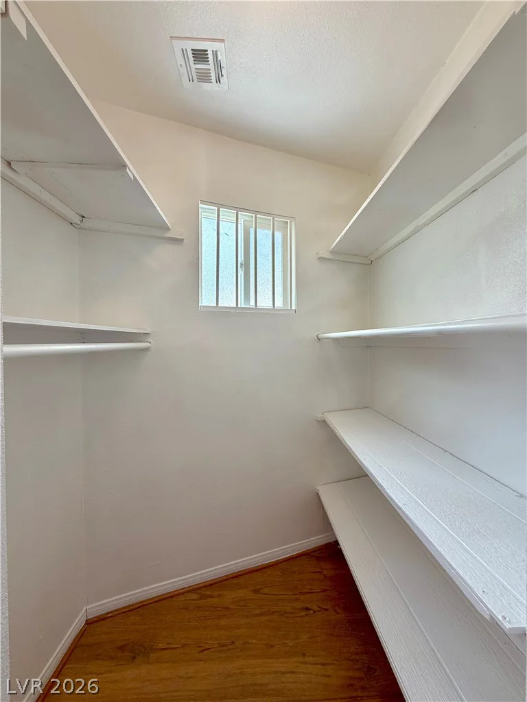 6593 Costa Brava, Las Vegas, NV 89146