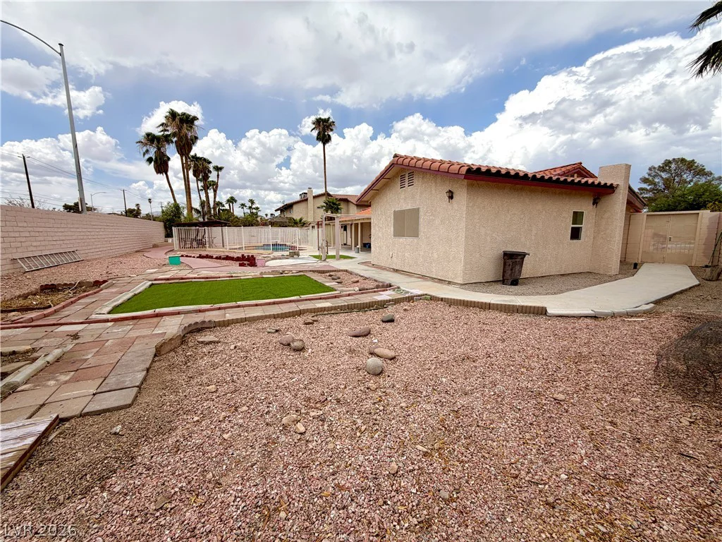 6593 Costa Brava, Las Vegas, NV 89146