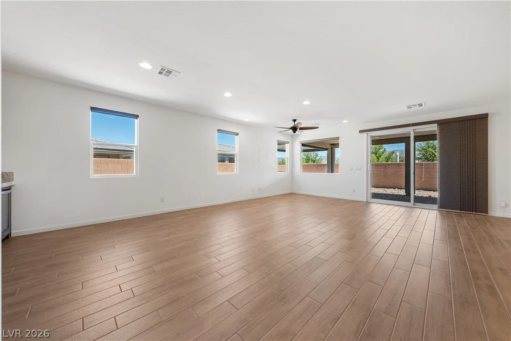 4681 Clifftop, Pahrump, NV 89061