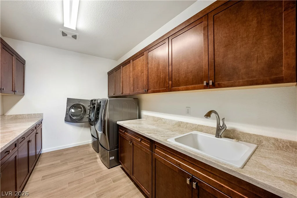 4681 Clifftop, Pahrump, NV 89061