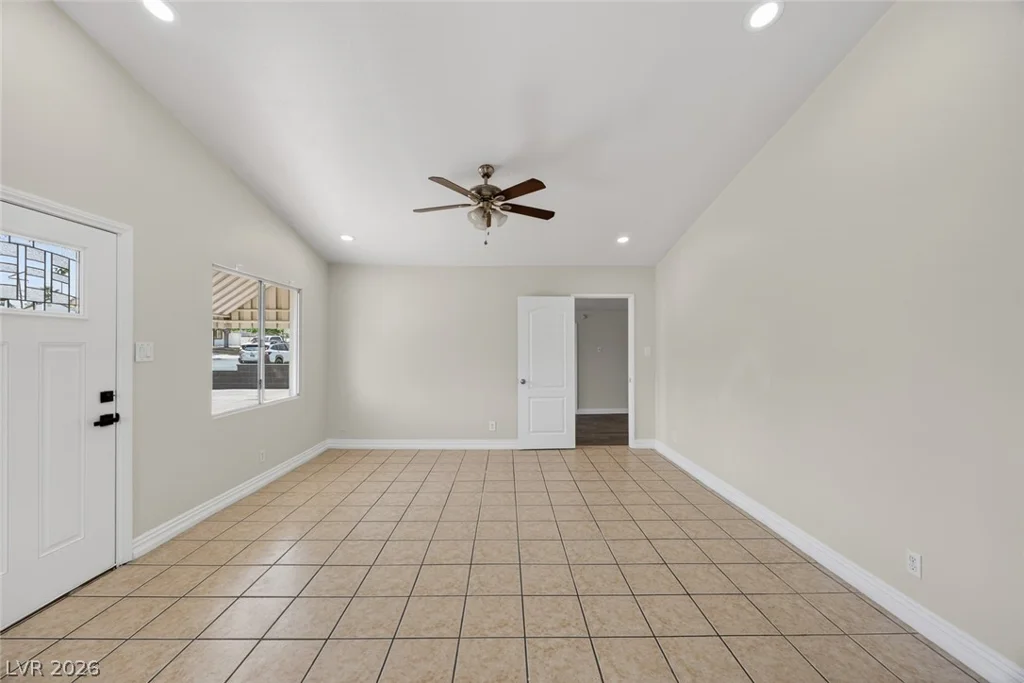 1709 Hassett, Las Vegas, NV 89104