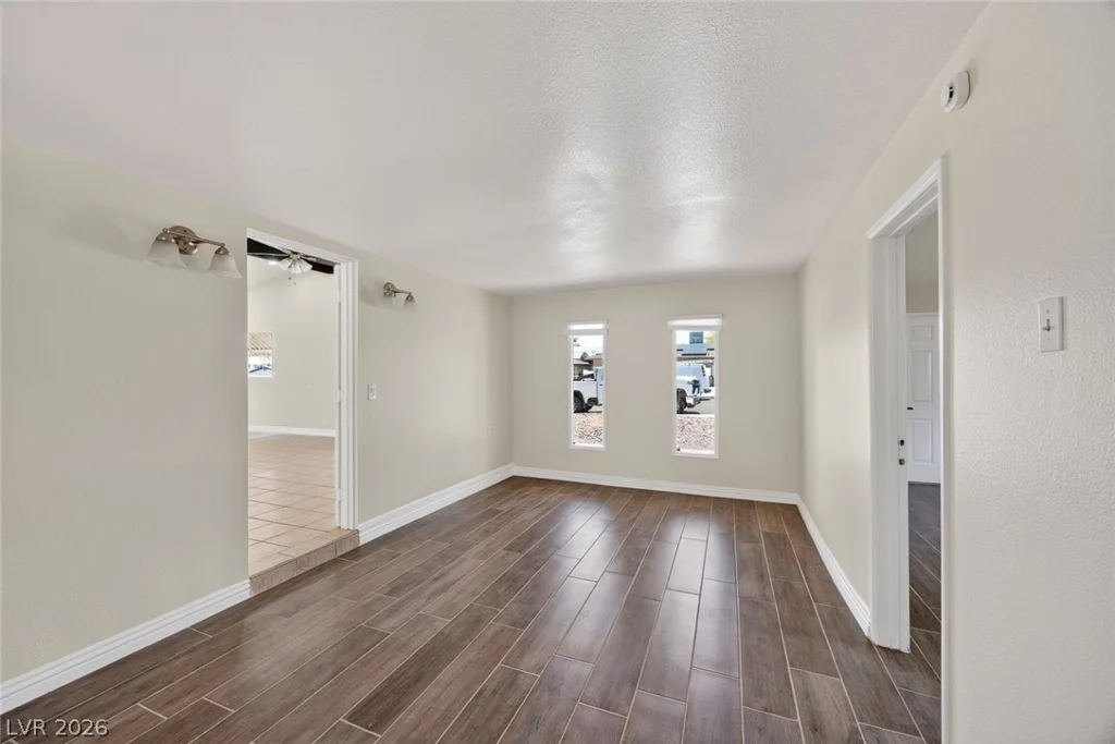 1709 Hassett, Las Vegas, NV 89104