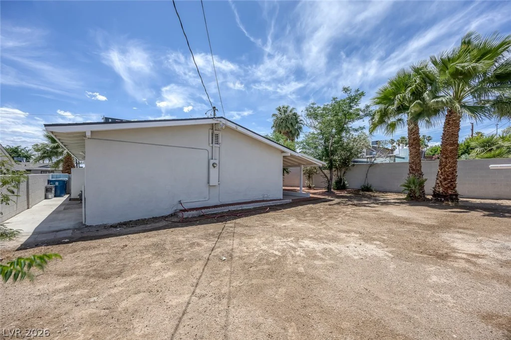1709 Hassett, Las Vegas, NV 89104
