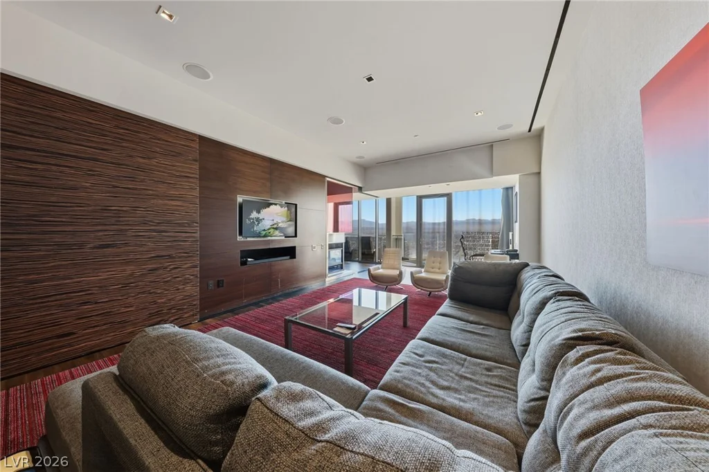 4381 Flamingo, Las Vegas, NV 89103