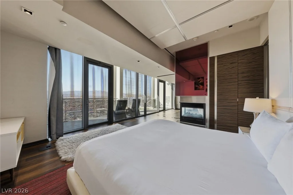 4381 Flamingo, Las Vegas, NV 89103