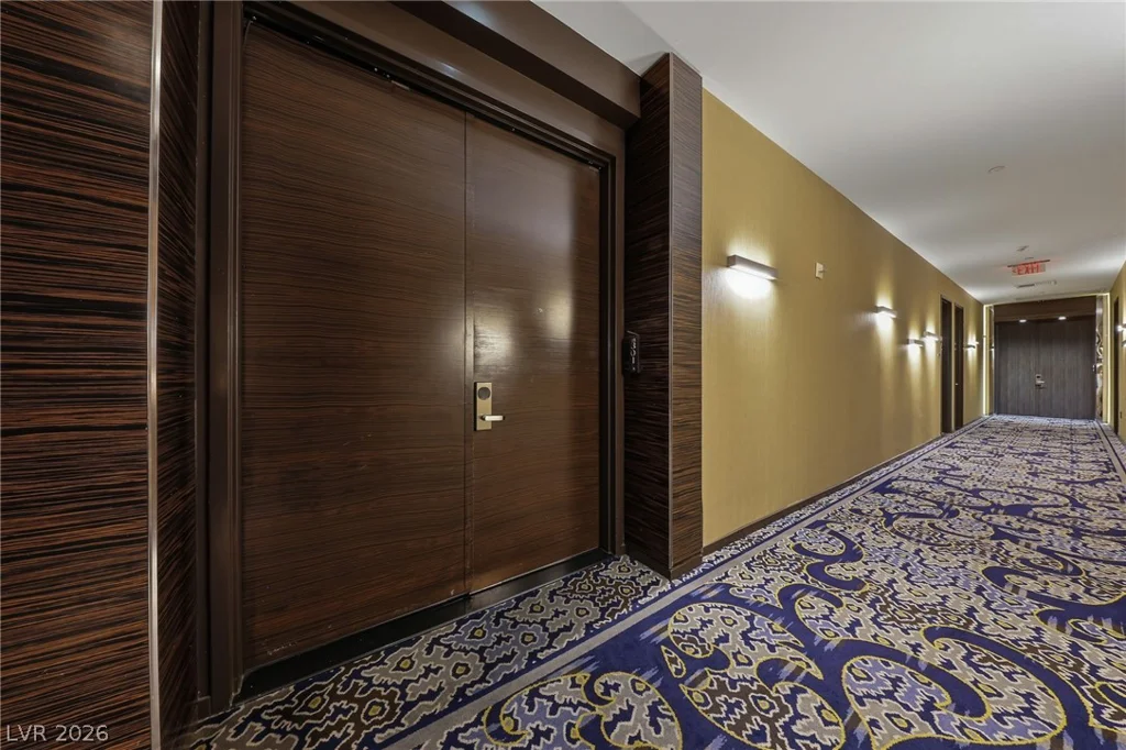 4381 Flamingo, Las Vegas, NV 89103