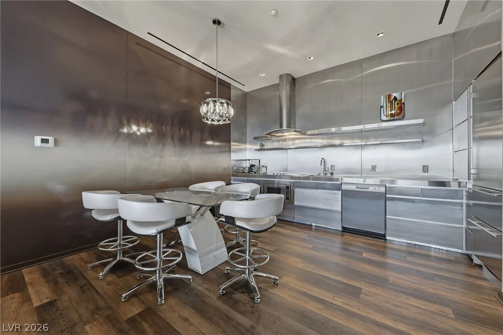 4381 Flamingo, Las Vegas, NV 89103