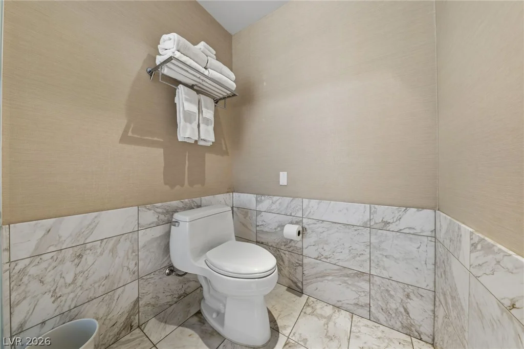 4381 Flamingo, Las Vegas, NV 89103