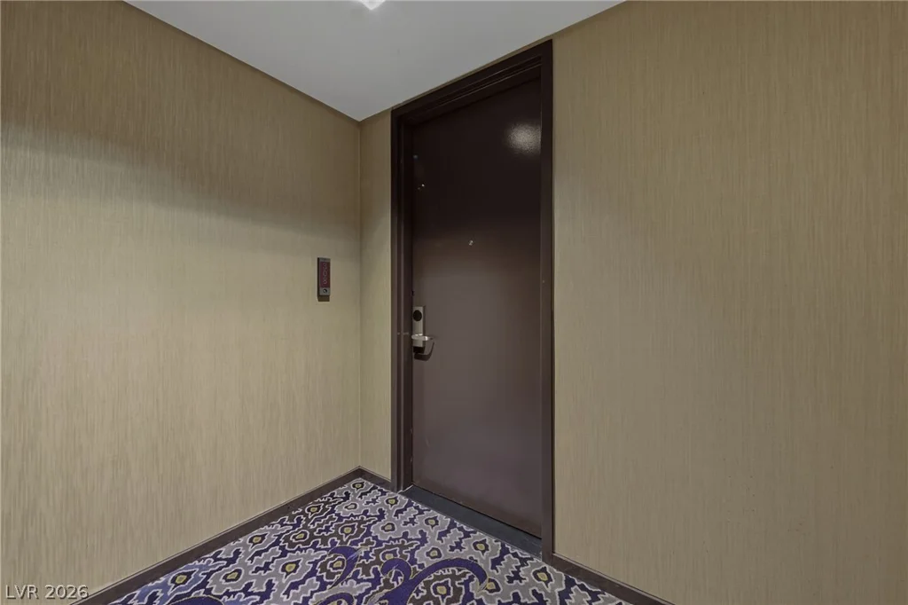 4381 Flamingo, Las Vegas, NV 89103