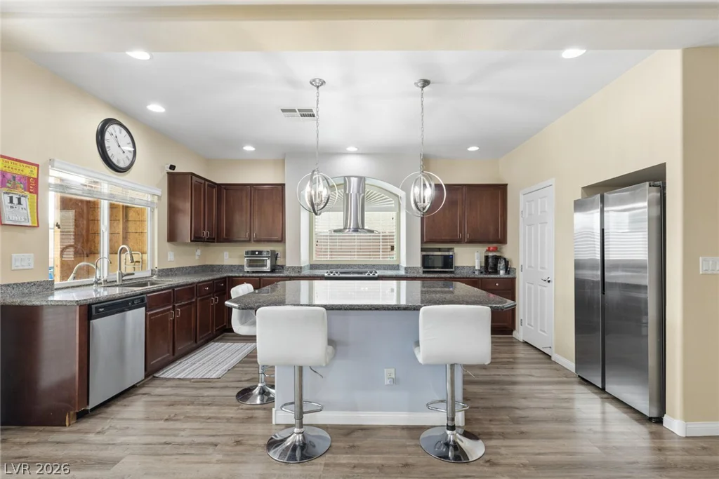 8194 Duncan Peak, Las Vegas, NV 89139