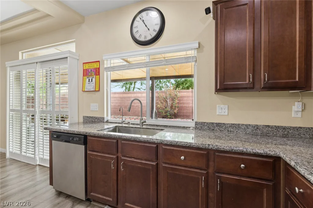 8194 Duncan Peak, Las Vegas, NV 89139