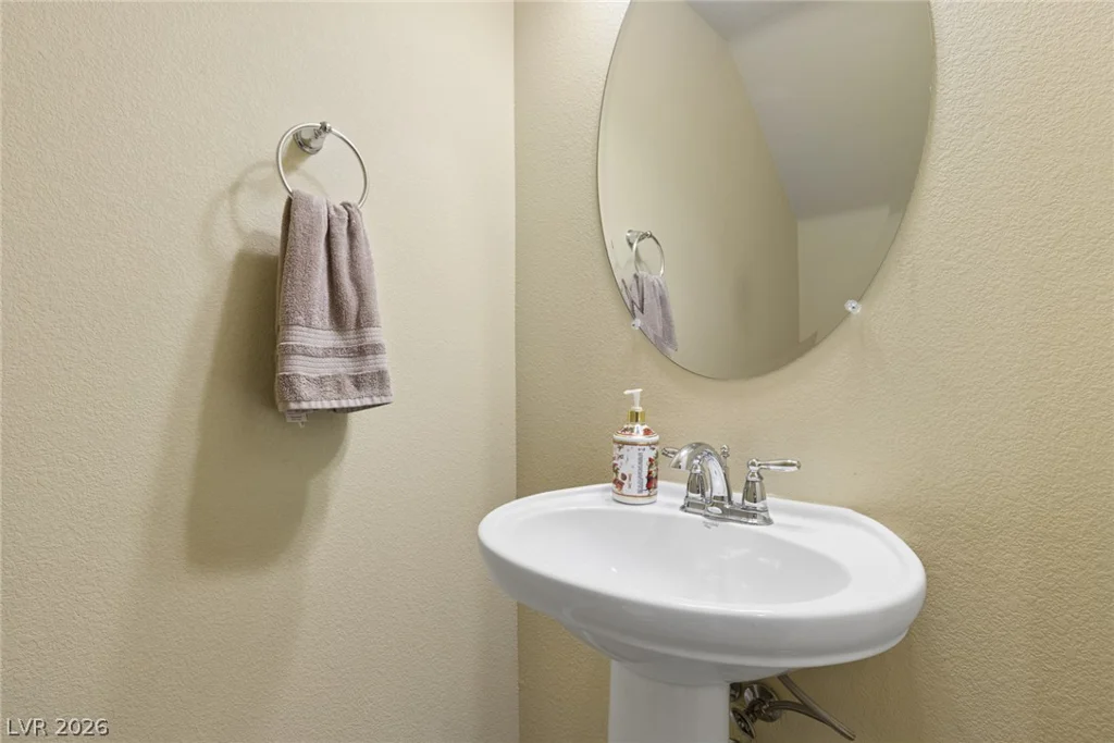 8194 Duncan Peak, Las Vegas, NV 89139