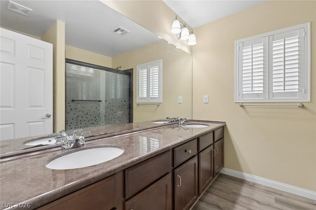 8194 Duncan Peak, Las Vegas, NV 89139