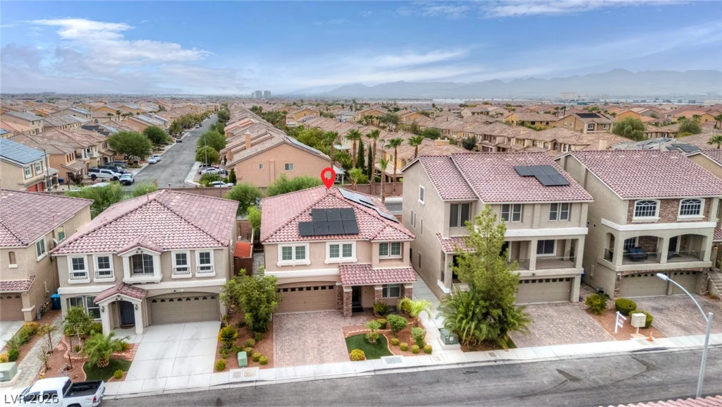 8194 Duncan Peak, Las Vegas, NV 89139