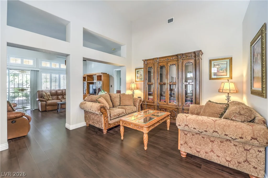 2330 Spring Water, Las Vegas, NV 89134