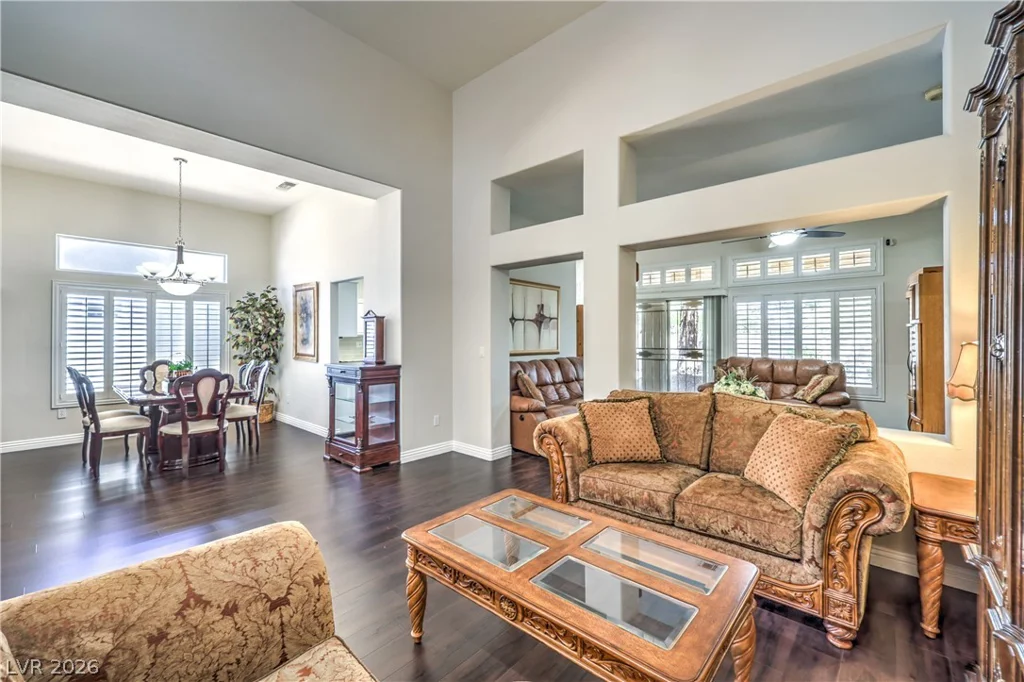 2330 Spring Water, Las Vegas, NV 89134