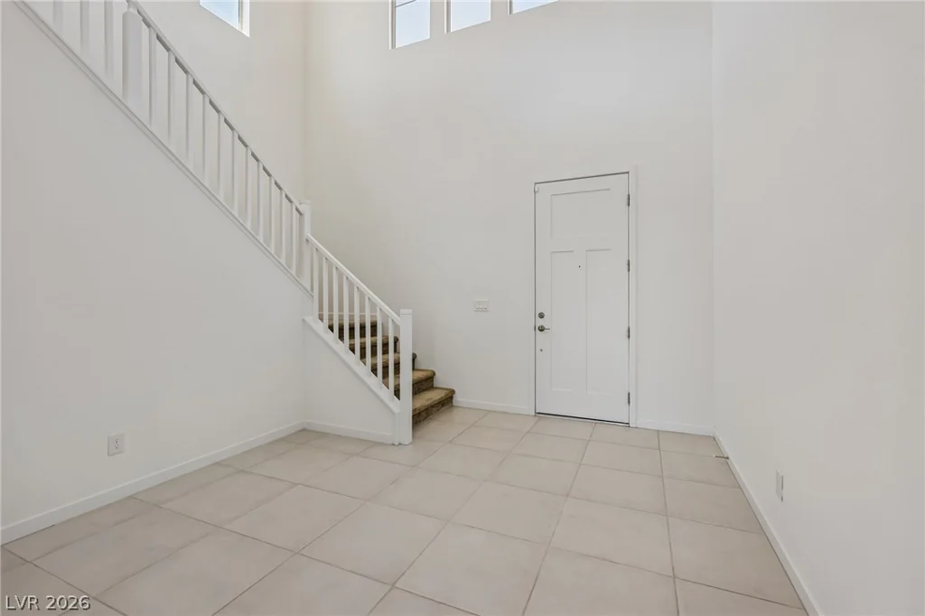 762 Spirit Lake, Las Vegas, NV 89138