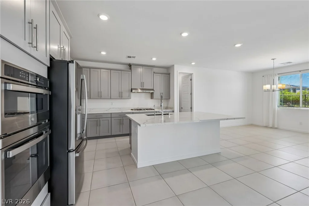 762 Spirit Lake, Las Vegas, NV 89138
