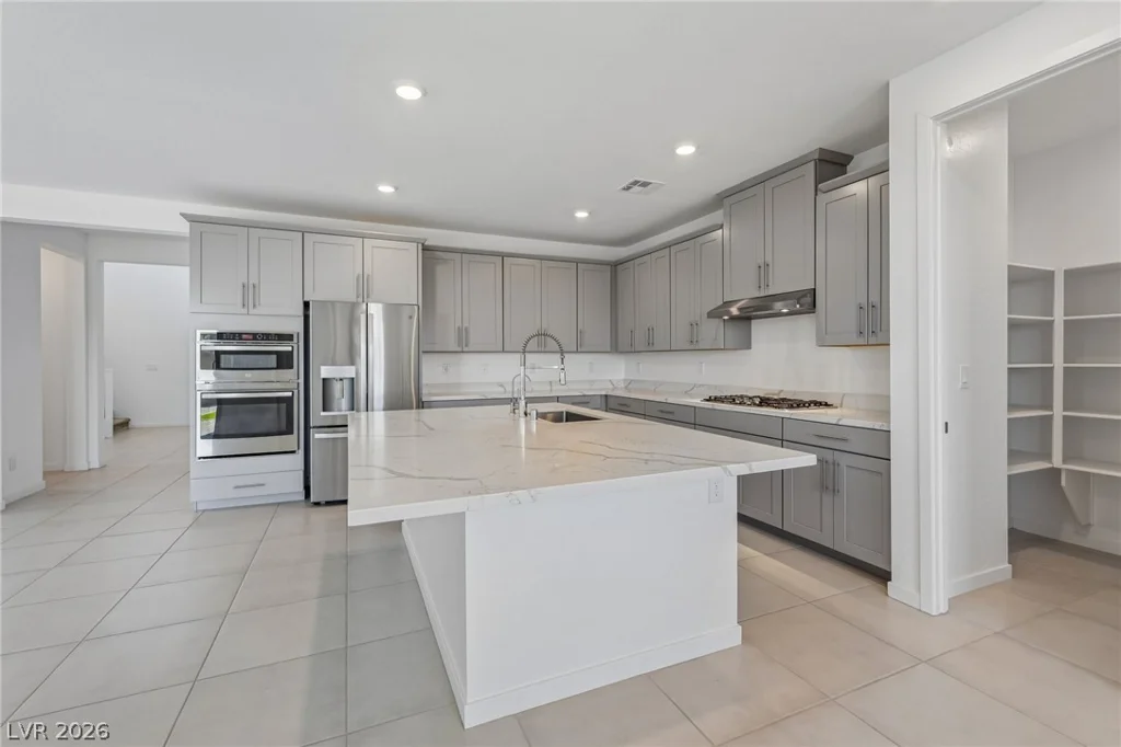 762 Spirit Lake, Las Vegas, NV 89138